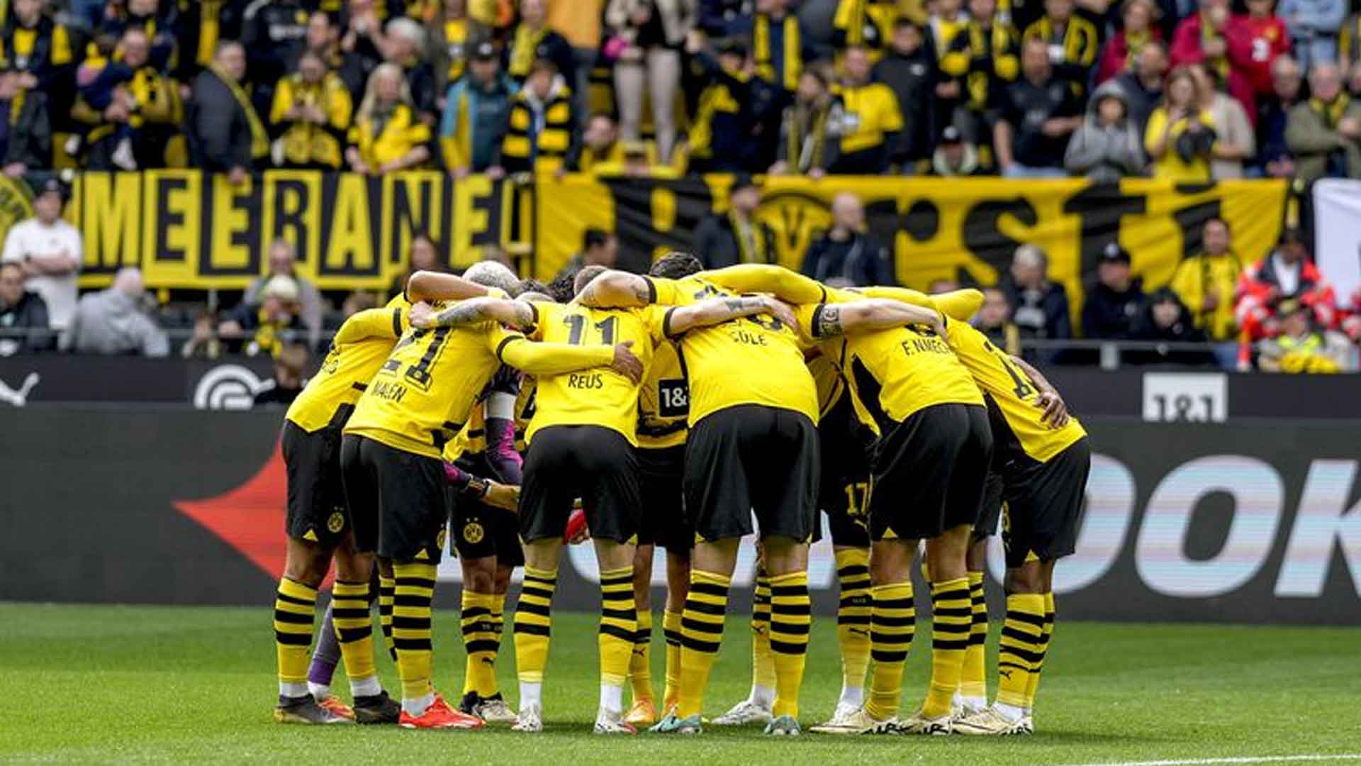 Borussia Dortmund Kalahkan RB Leipzig 2-1 di Signal Iduna Park