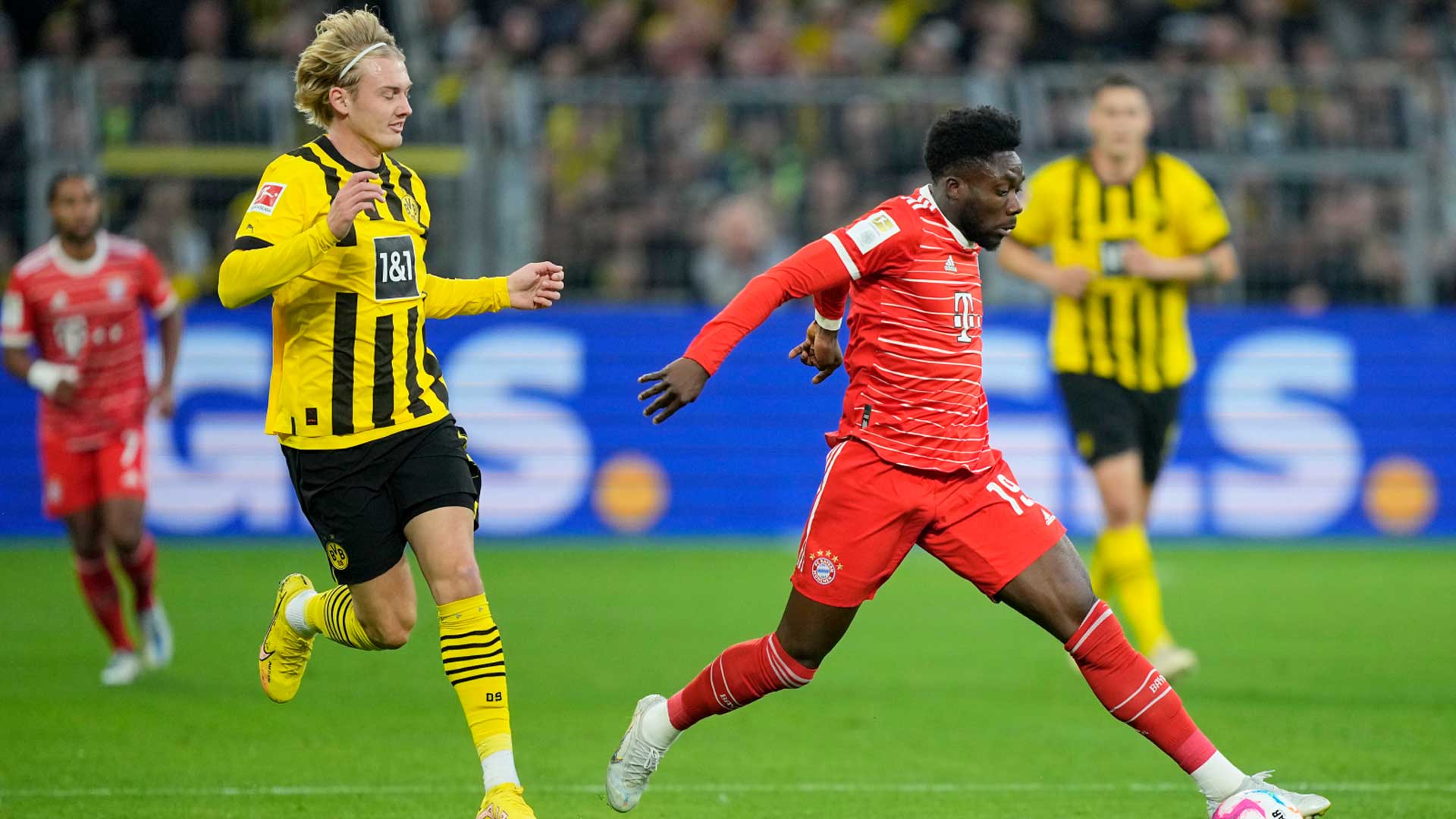 Bayern Munich Kalahkan Borussia Dortmund 4-2 di Der Klassiker