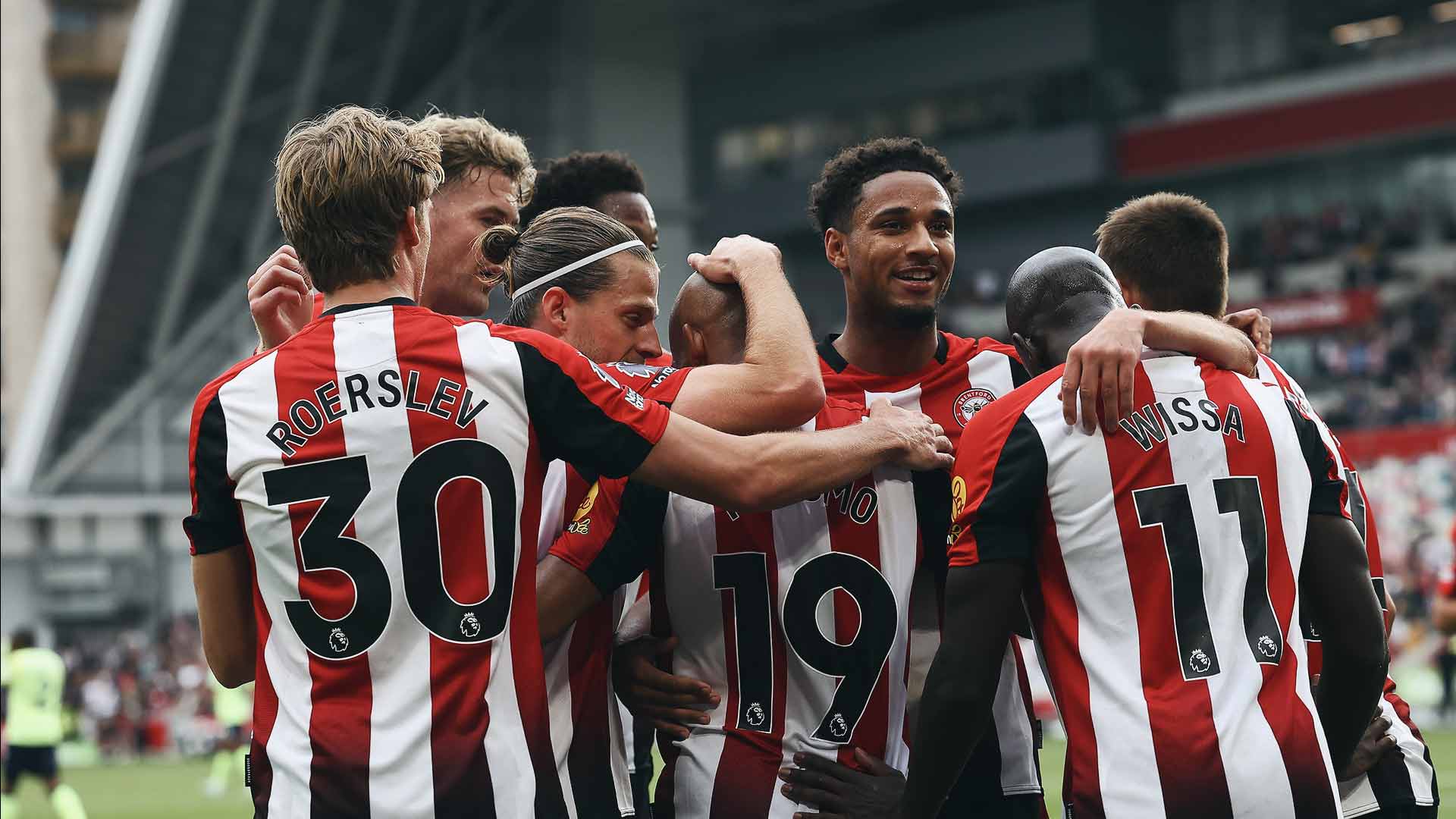 Brentford Mengatasi Everton di Goodison Park