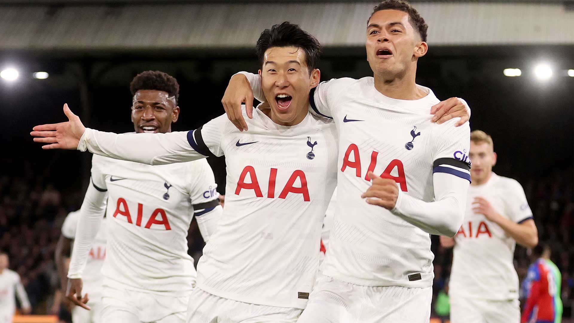 Tottenham Menang 3-1 atas Crystal Palace, Son dan Kane Tampil Gemilang