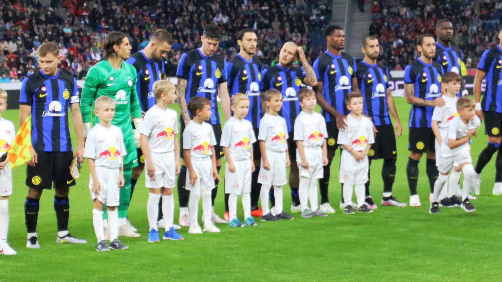 Martinez dan Barella Bawa Inter Milan Menang 2-0 atas Lazio